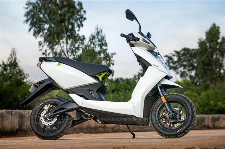 The Ather 450S is priced at Rs 1.29 lakh.